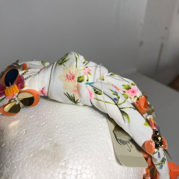 Charlie Paige Floral Embellished Headband With Sequins & Beads - Picture 3 of 7